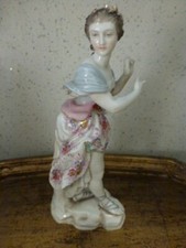 Meissen  FIGURINE   RARE  HARD TO FIND PIECE    