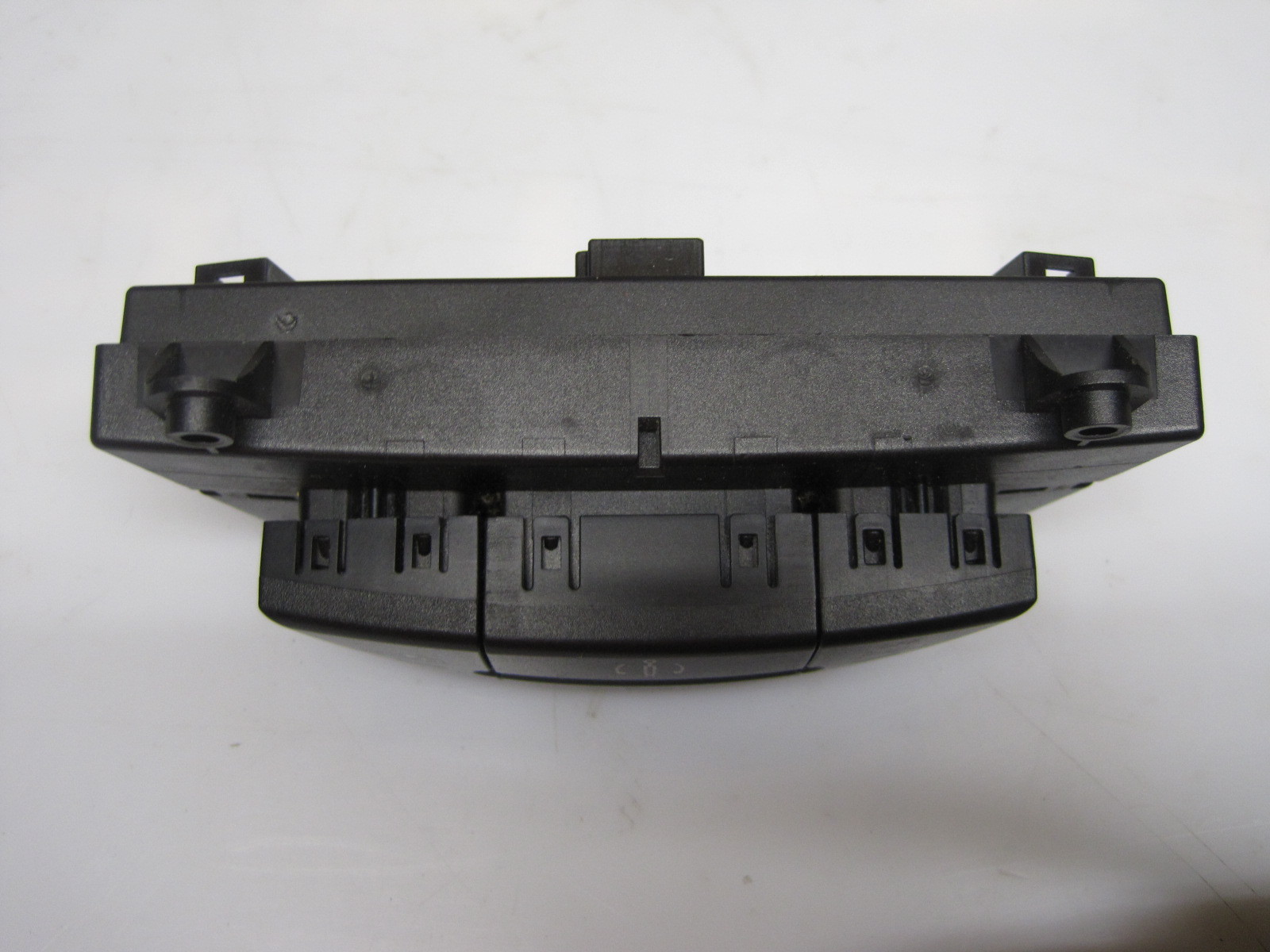 MercedesBenz W221 Airmatic Air Suspension Switch Genuine A2118217058