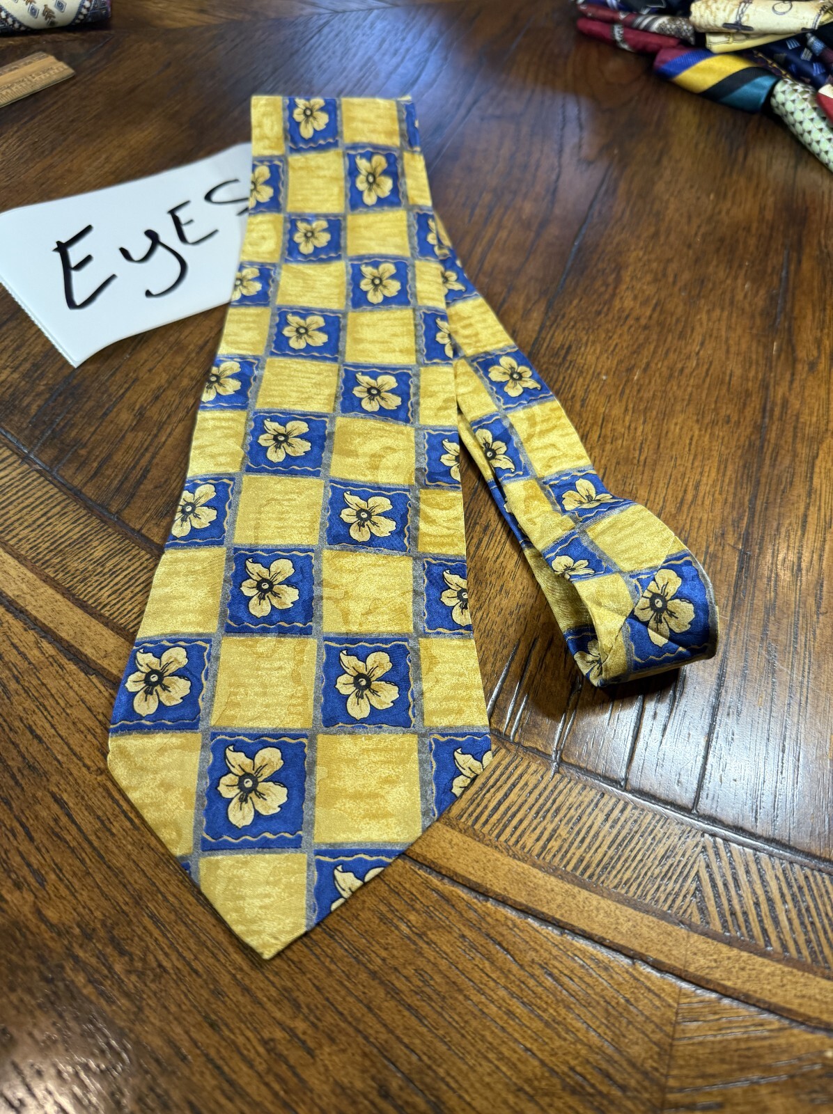 Picture 2 of 4