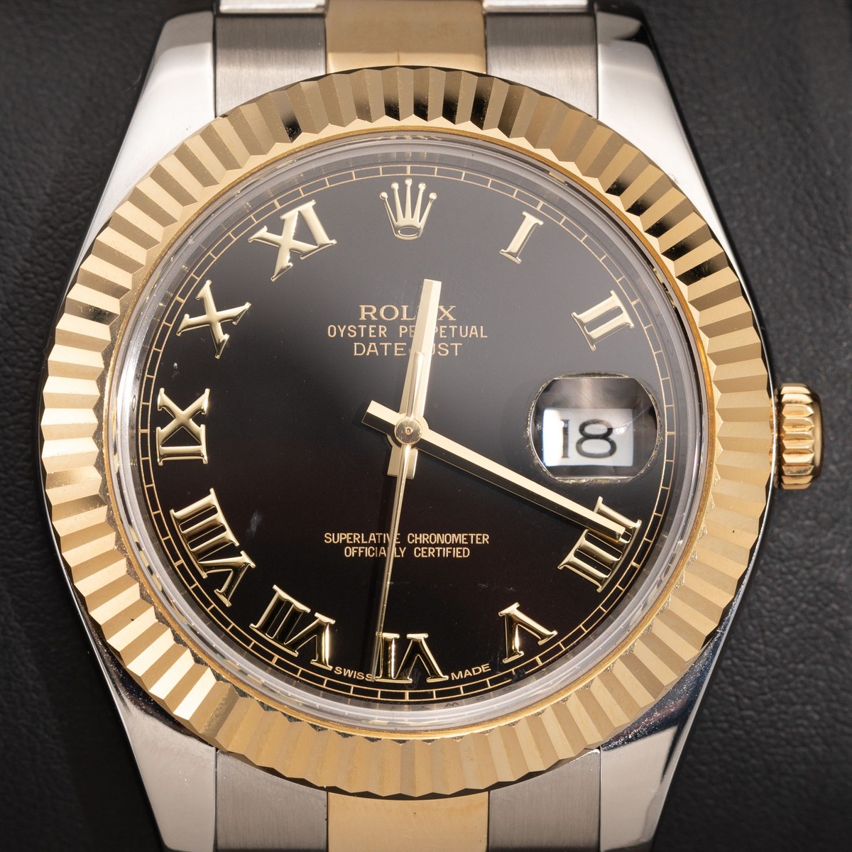 Rolex Datejust 116333 Fluted Bezel Black Roman Dial Watch 41mm BOX