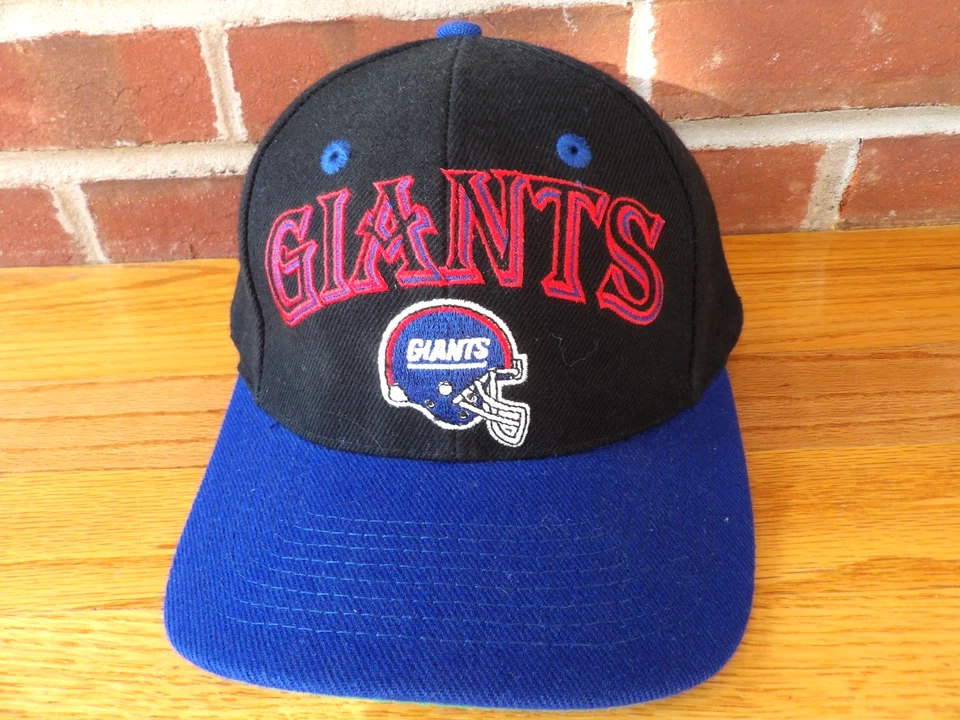 CHAPÉU SNAPBACK VINTAGE TWINS ENTERPRISE NFL NEW YORK GIANTS PRETO OSFA - Imagem 2 de 4