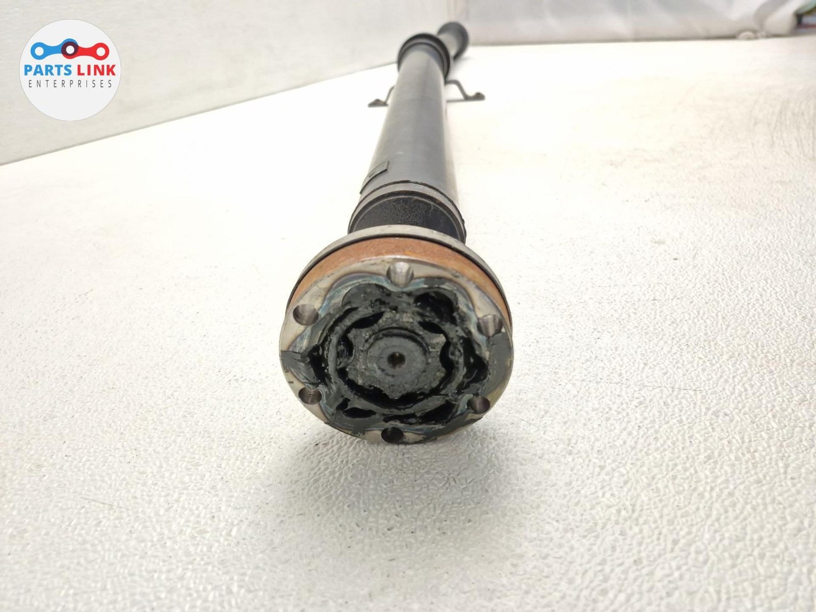 2016-20 BENTLEY BENTAYGA REAR DRIVE SHAFT PROP CARDAN DRIVESHAFT 6.0L W12 636