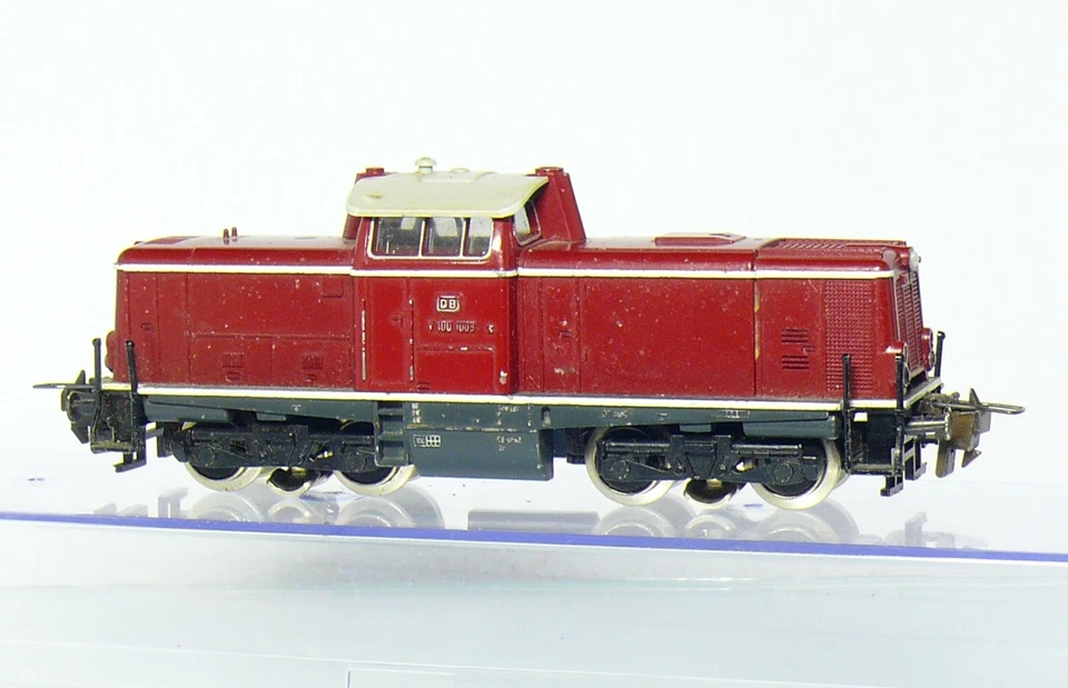 Trix Express 2267 H0 , DC  Diesellok V100 1009 der DB, Metallguss, altrot, OVP - Bild 4 von 4