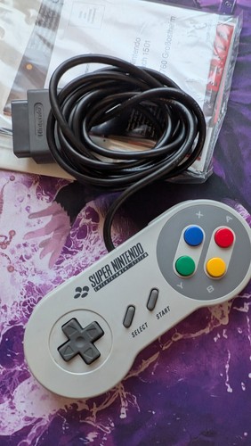 SNES Pal Controller mit Deutscher OVP Und Booklets - 第 2/10 張圖片