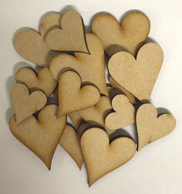 HOLZHERZEN GEMISCHT 24 TEILIGES SET (MDF)