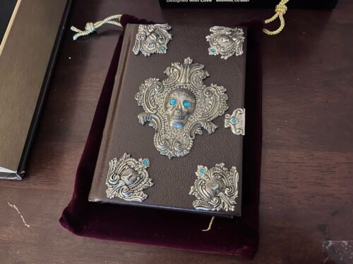 Collector's First Edition -The Tales Of Beedle The Bard From By JK Rowling Set - Picture 3 of 10
