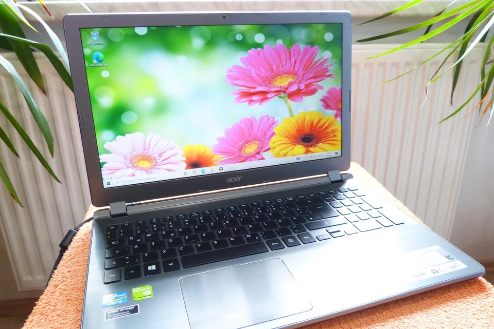 Acer V5 572 15Zoll ULTRABOOK l 500GB SSD NEU l 12GB RAM NEU l GeForce Windows 10 - Bild 3 von 4