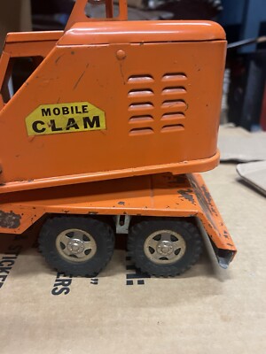 Vintage 1961 Tonka Mobile Clam #942 in catalog - Highway orange