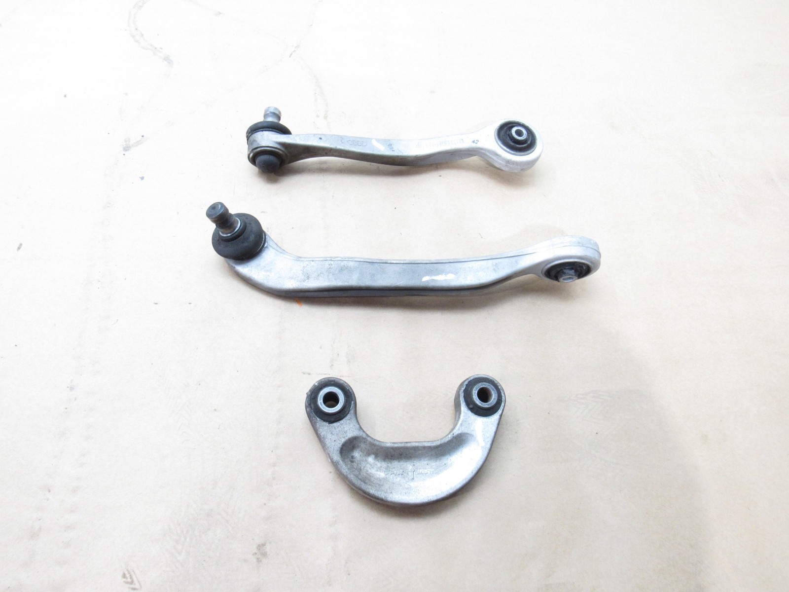 Bentley Continental GT 2012 6.0L W12 Front Left Control Arm Set 3 PCS 11-18 ;#3