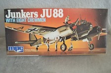 Model Airplane - Junkers JU88 w/crew by MPC - 1:72 - Made in USA 1974