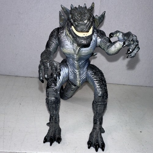 Trendmasters 1998 Roaring Godzilla Action Figure 9” Excellent Condition Working! - Picture 2 of 11