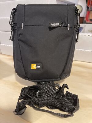 Case Logic Compact Camera Bag With Strap And Handle.