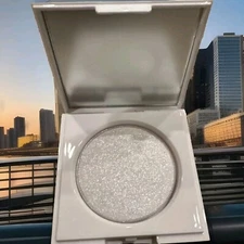 Makeup By Mario Master Crystal Reflector Highlighter QUARTS New AUTHENTIC