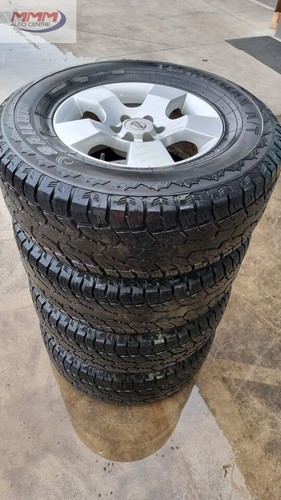 FOR SALE 4 X NISSAN NAVARA STX 16 INCH GENUINE ALLOY WHEELS & TYRES - Picture 2 of 10
