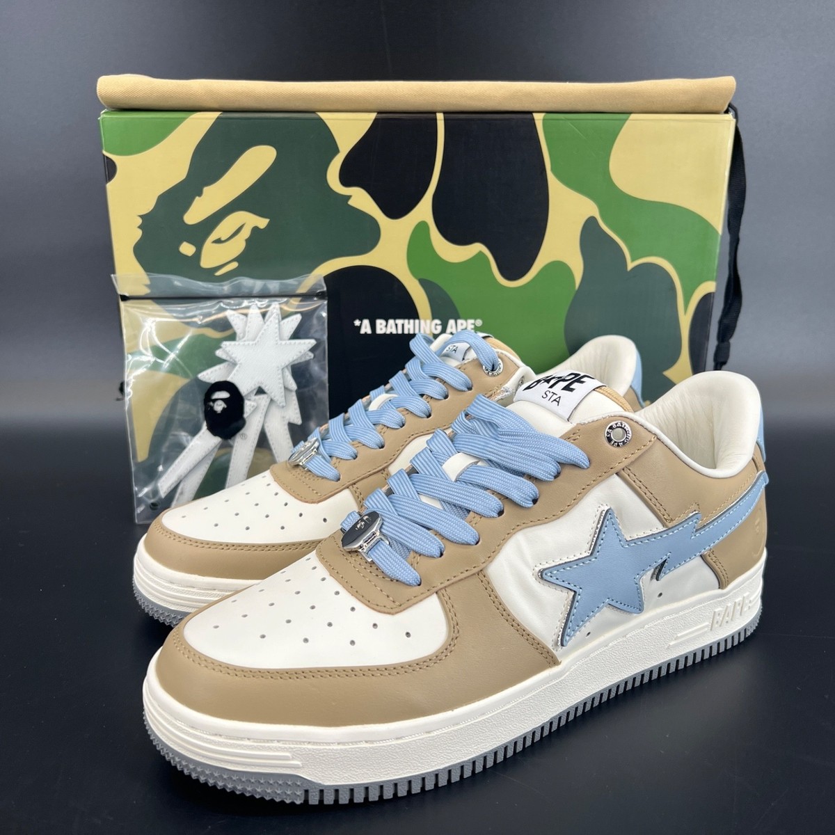 A Bathing Ape Bapesta #4 M1 Beige Sky Blue Mens Size 9.5 BAPE