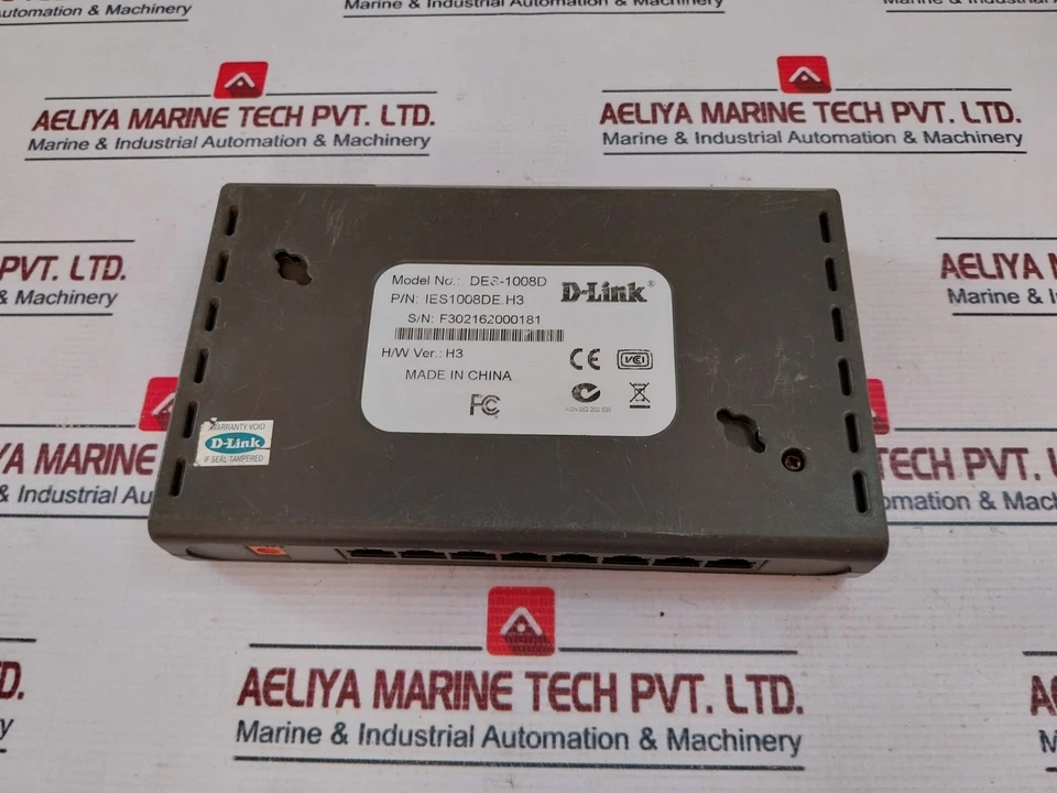 D-LINK DES-1008D 8 Port 10/100 MBPS Fast Ethernet Switch 7.5V 1A IES1008DE.H3 - Image 2 of 4