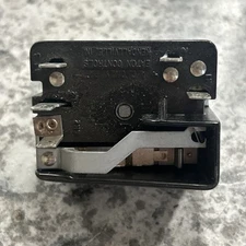 GE Range Oven Surface Element Control Switch Part No. CTL046 FREE SHIPPING!!OEM!