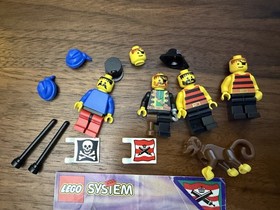 LEGO Pirates: Raft Raiders (6261) Incomplete w/ Manual and Extra Minifigures