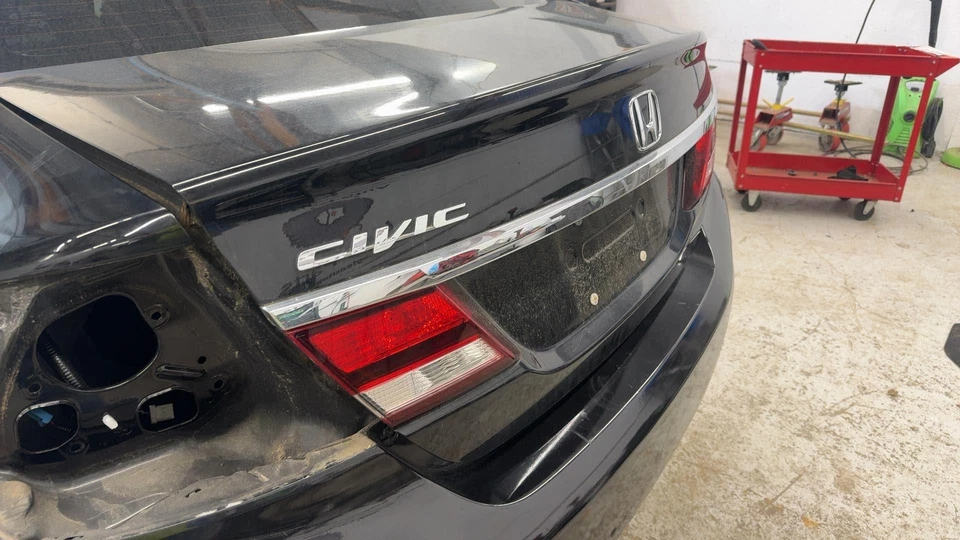 (LOCAL PICKUP ONLY) 13 14 15 HONDA CIVIC Trunk/decklid/hatch/tailgate Foto 2 de 3