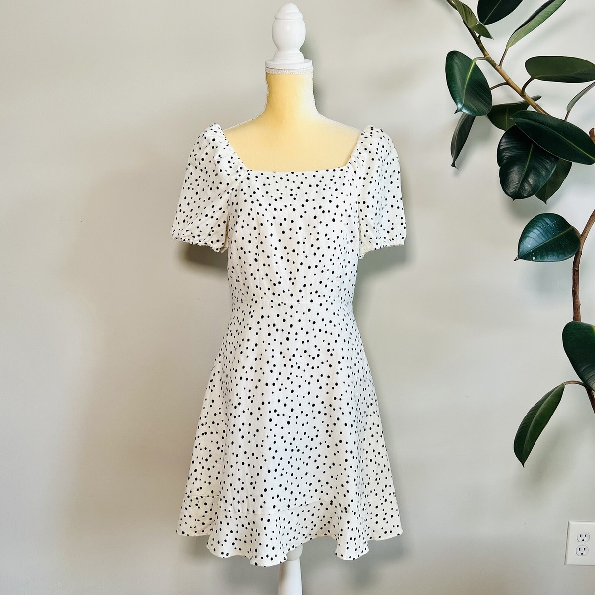 knee length dresses for ladies Citrine Linen Bow Front Midi Dress main image 0