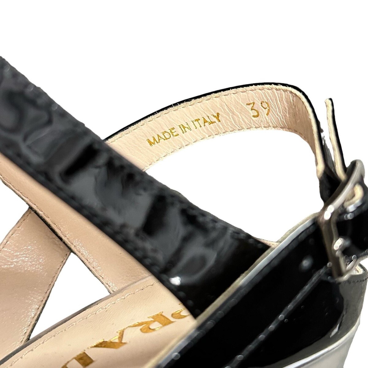 PRADA 39cm ローヒール s-l400.jpg