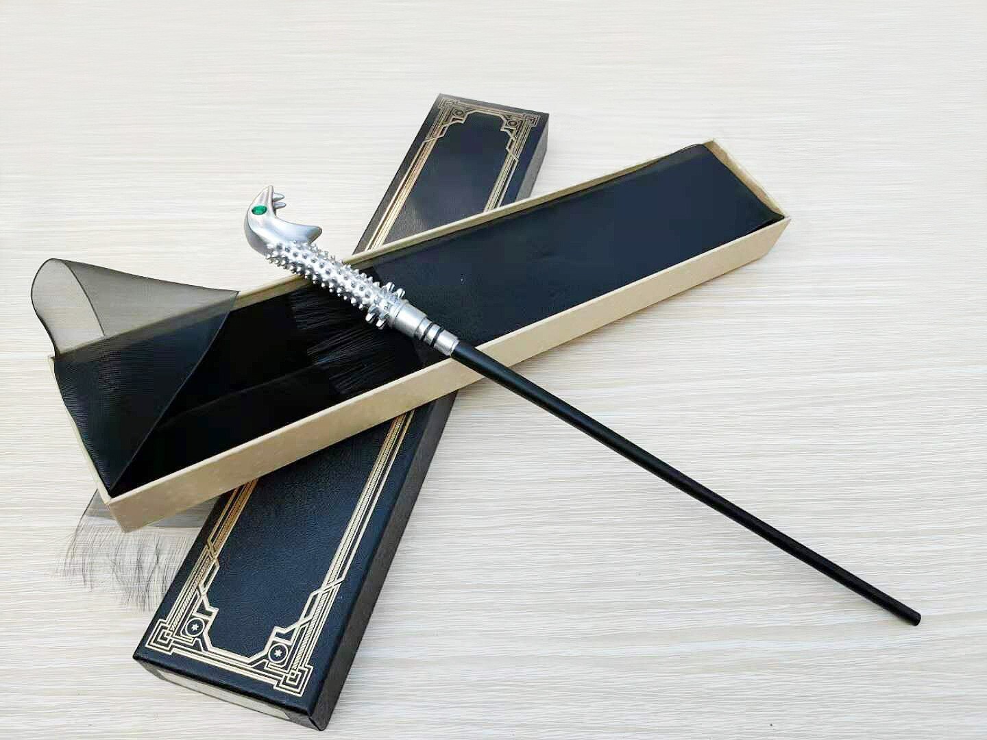 Varita Mágica Lucius Malfoy 14.5" Colección Disfraz Accesorios Núcleo de Metal Harry Potter
