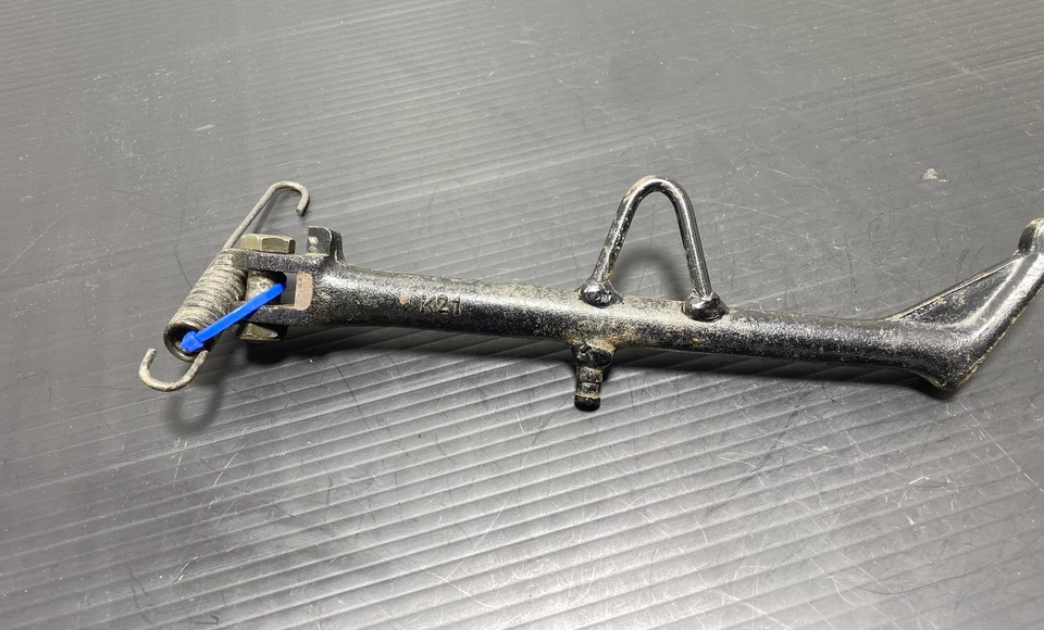 90 91 92 93 94 95 96 KAWASAKI VULCAN 500 SOPORTE SOPORTE LATERAL Foto 4 de 4