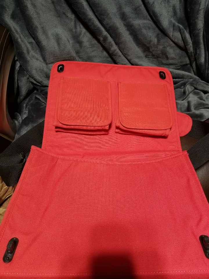 NUEVO IKEA "SET" ROJO NYLON BOLSA MENSAJERO PORTÁTIL Foto 2 de 4