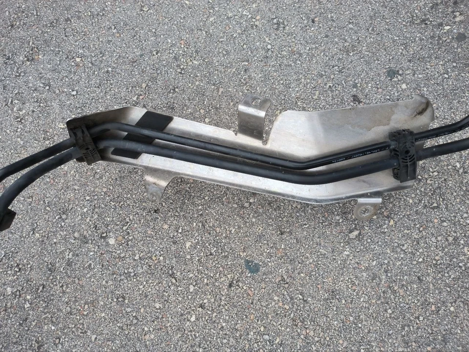 Audi S5 2018 3.0T Premium Plus OEM conjunto de línea de combustible - número de pieza 8WS0201192D Foto 3 de 4