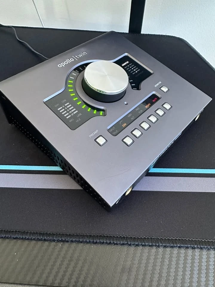 UAD Apollo Twin Duo MK2 (Thunderbolt) - Image 2 of 3