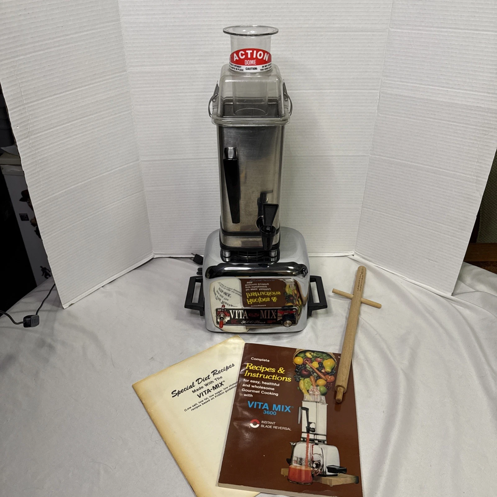 VTG Vita-Mix 3600 Plus Blender Pro Food Machine Silver Stainless Steel 850W
Opens in a new window or