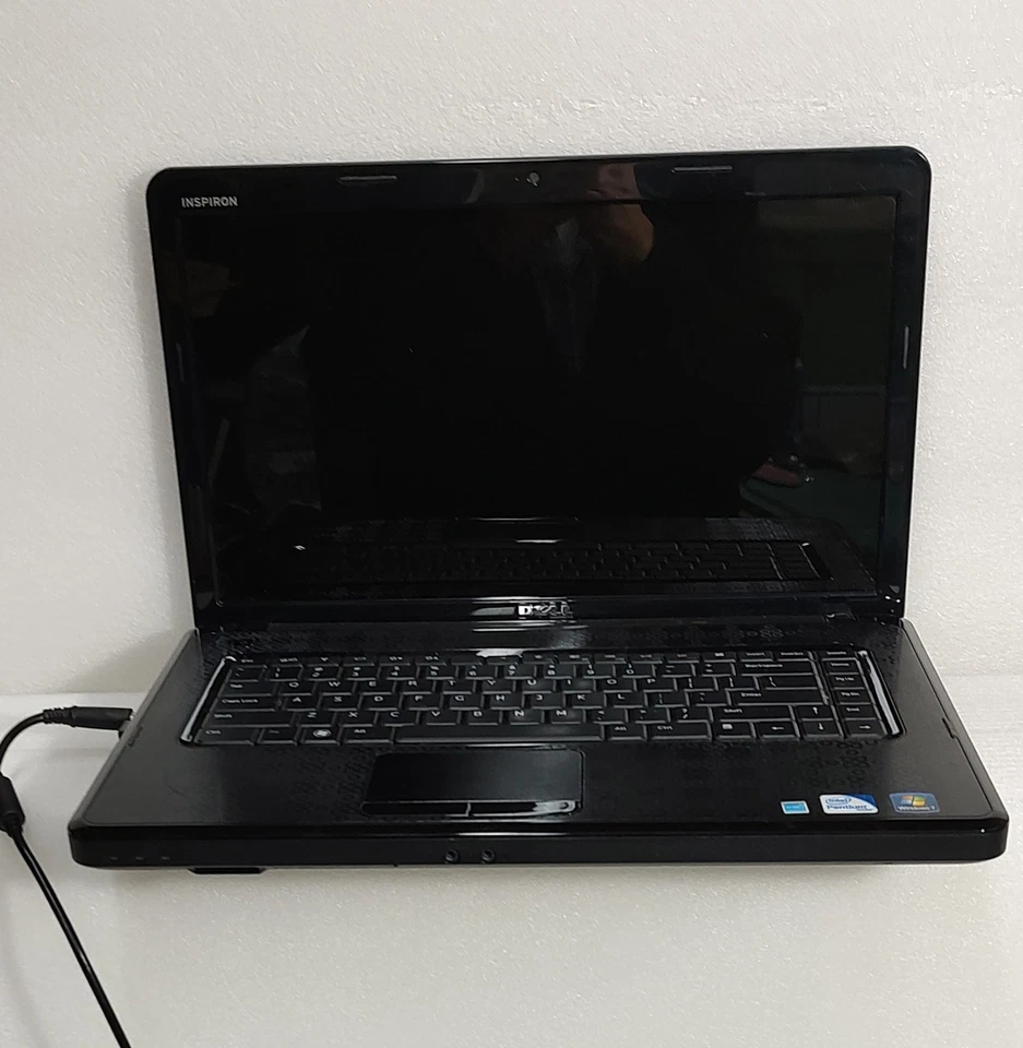 戴尔笔记本电脑型号 P07F 15.6 英特尔酷睿 Inspiron N5030 密码锁定 — 第 3/4 张图片