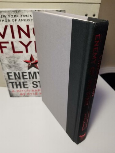 Enemy of the State (Mitch Rapp #16) by Vince Flynn/Kyle Mills 1st/1st HB DJ VGC! - Imagen 6 de 12