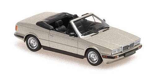 Maserati Biturbo Spyder 1982 argent Maxichamps 940123531 cabriolet miniature 1/43