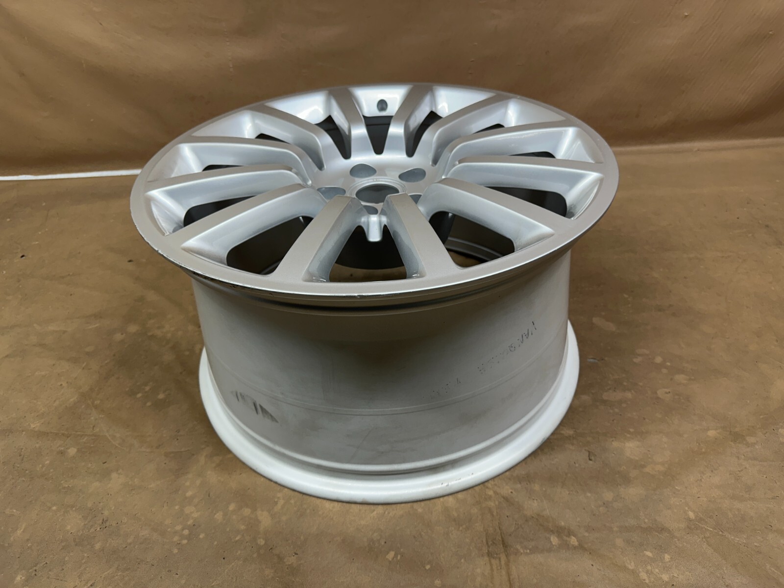 MINT! 2001-2007 Aston Martin Vanquish Alloy Wheel Rim 12 Spoke 10Jx12H2 ET35 OEM