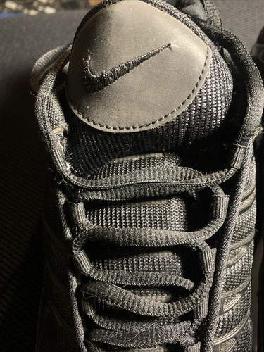Nike sneakers size US 10 AH 8144-001 Black - Picture 2 of 13