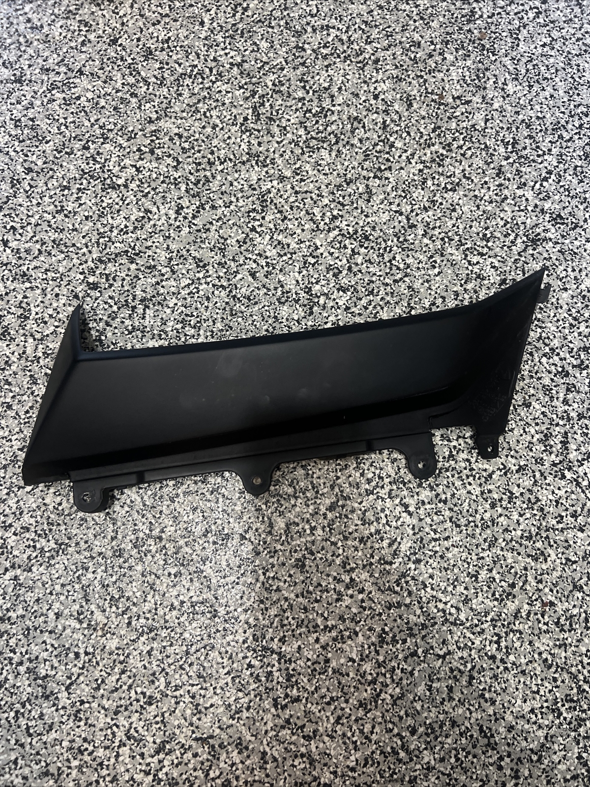 2012-2014 Lamborghini Aventador LP700-4 Right Side Fender Trim 470854776A OEM A1