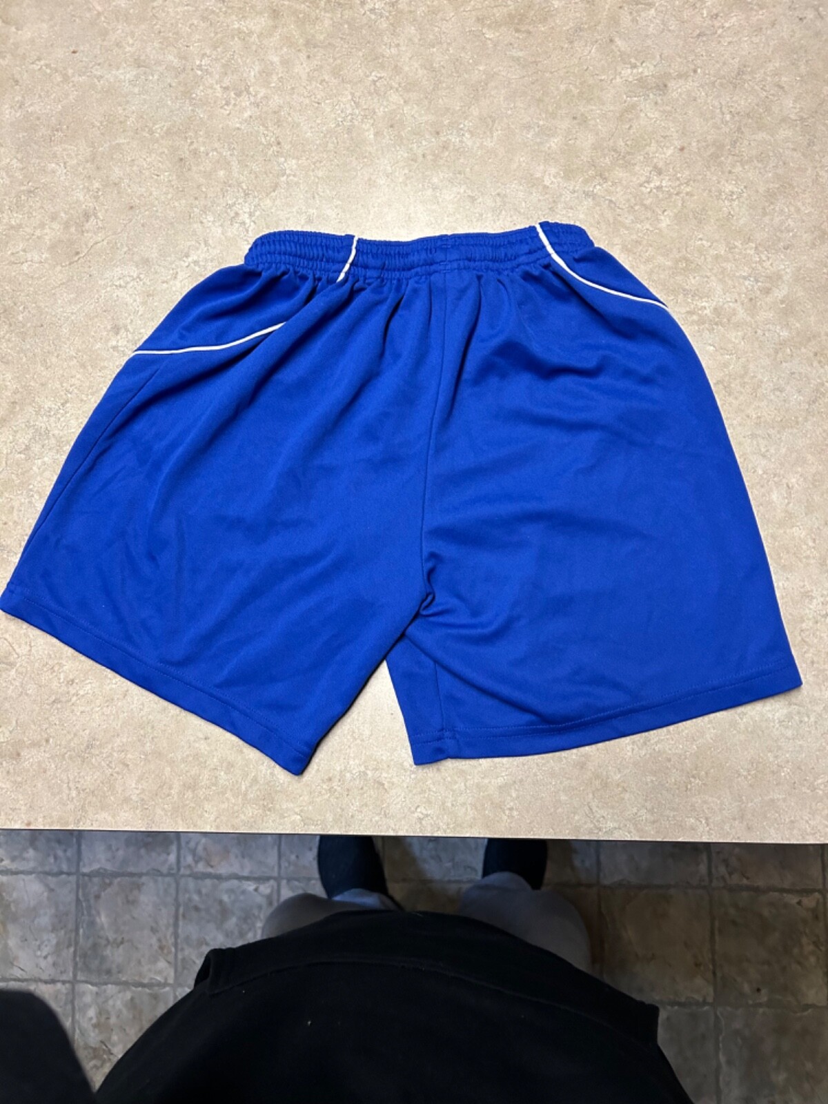 Picture 2 of 3
