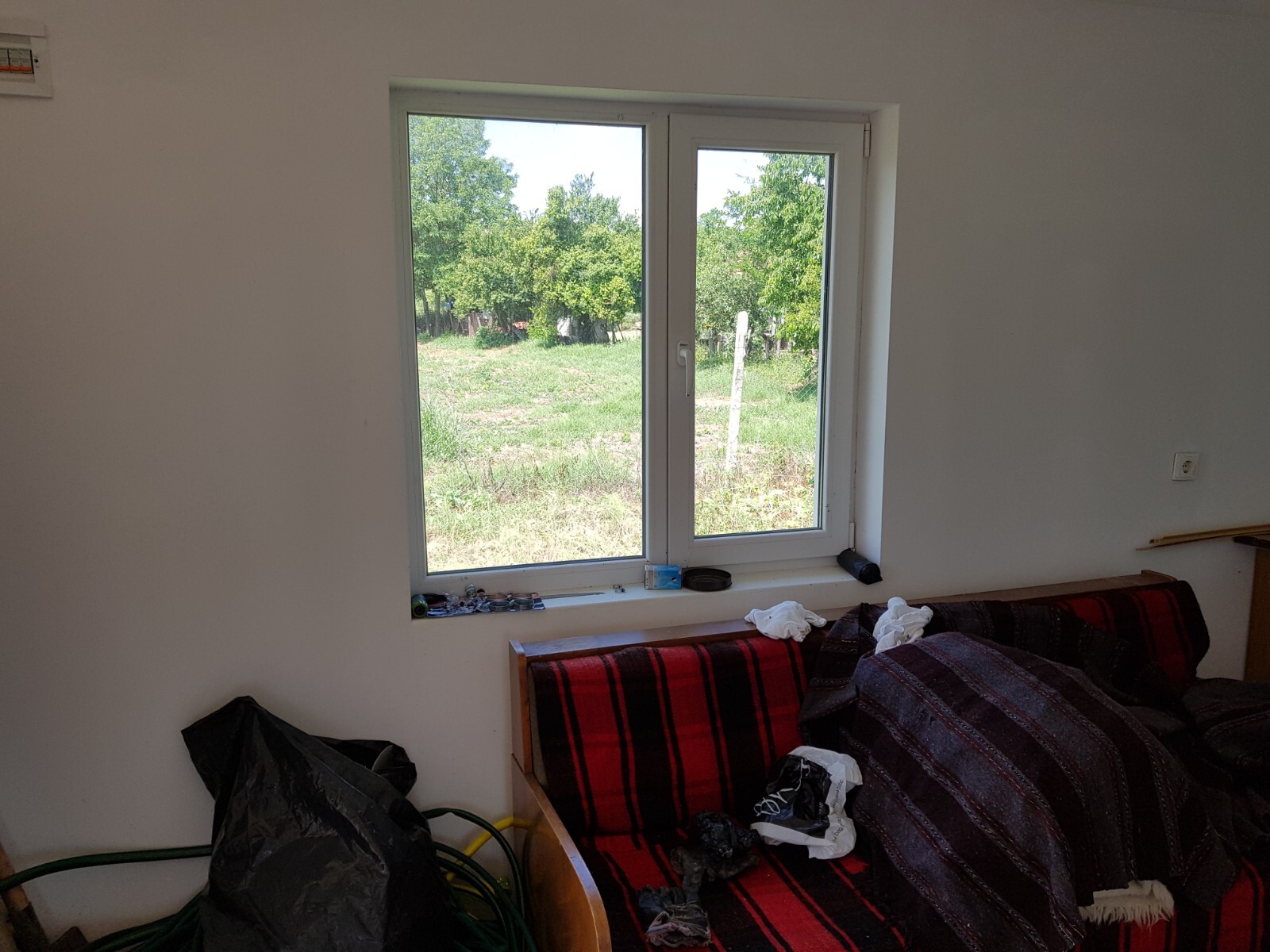 House in Bulgaria in very quiet village - Picture 6 of 18