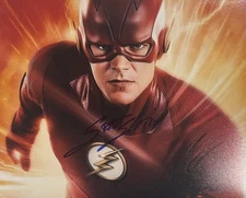 Grant Gustin THE FLASH Star Signed Autographed 8x10 Photo