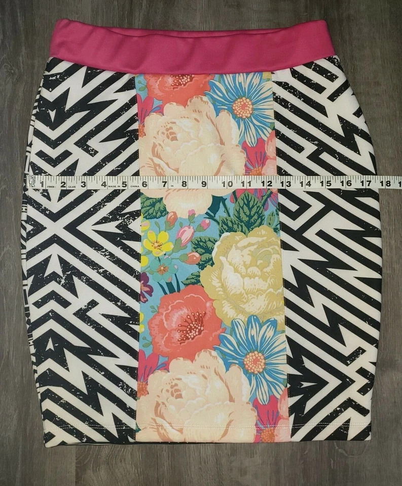 Falda Nicki Minaj Multicolor M Foto 3 de 4