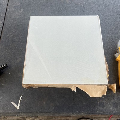Indium Tin Oxide GLASS. 305mmx305mm X 2.17mm 55 Ω/sq)