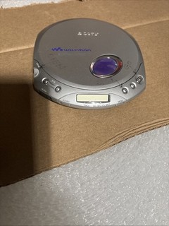 Sony CD Walkman D E350 ESP Max silver Tested/Working