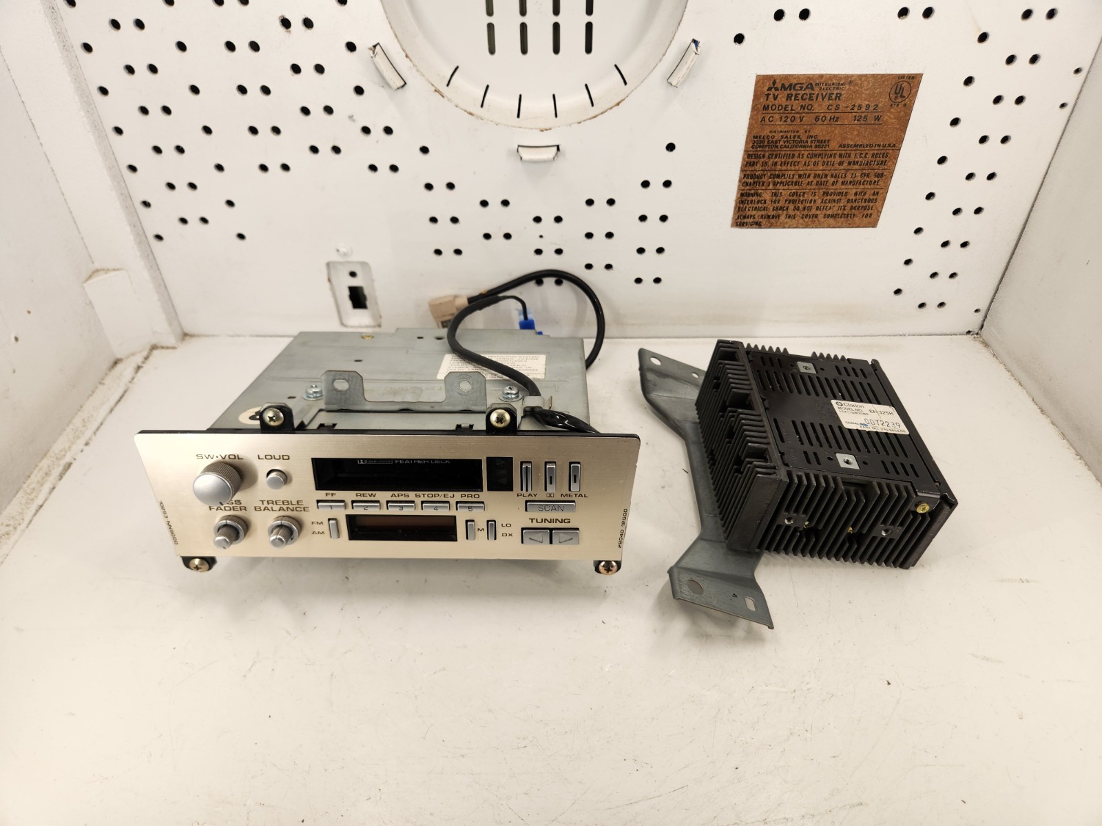 Clarion Dolby PN-9053H Vintage Car Audio Radio Cassette Stereo & Amplifier Amp