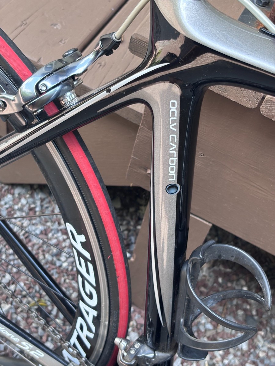 2009 Trek Madone 5.2 high performance Road bike. OCLV400 series