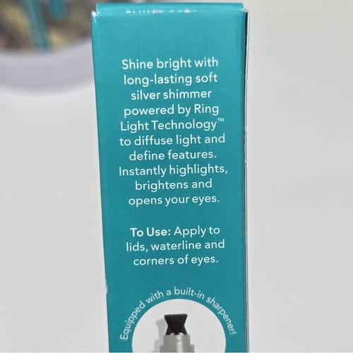 Thrive Causemetics Brilliant Eye Brightener Stick - Racquel Soft Silver Shimmer - Picture 9 of 13