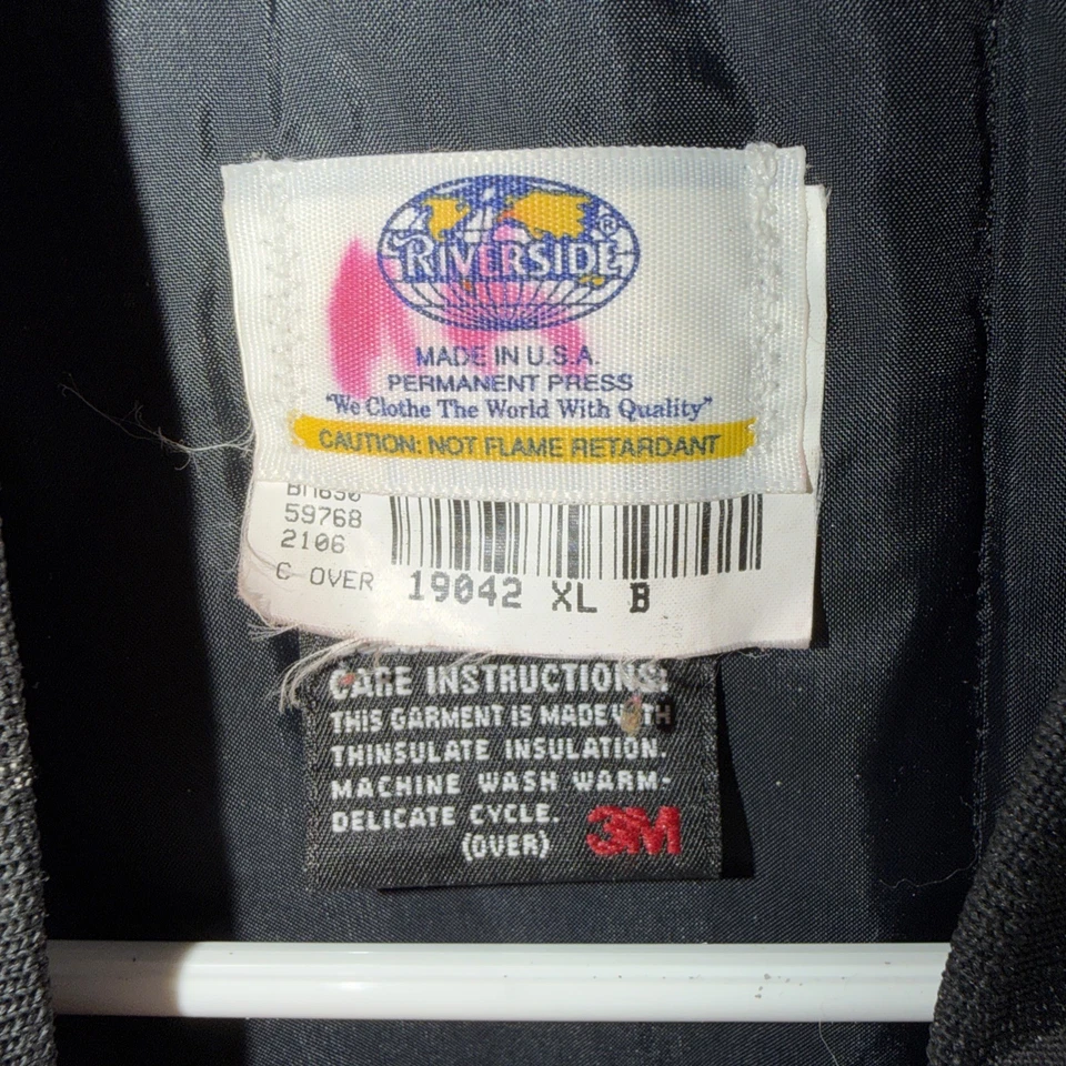 Chaleco aislante Coca Cola vintage para hombre RIVERSIDE hecho en EE. UU. negro talla XL Foto 3 de 4