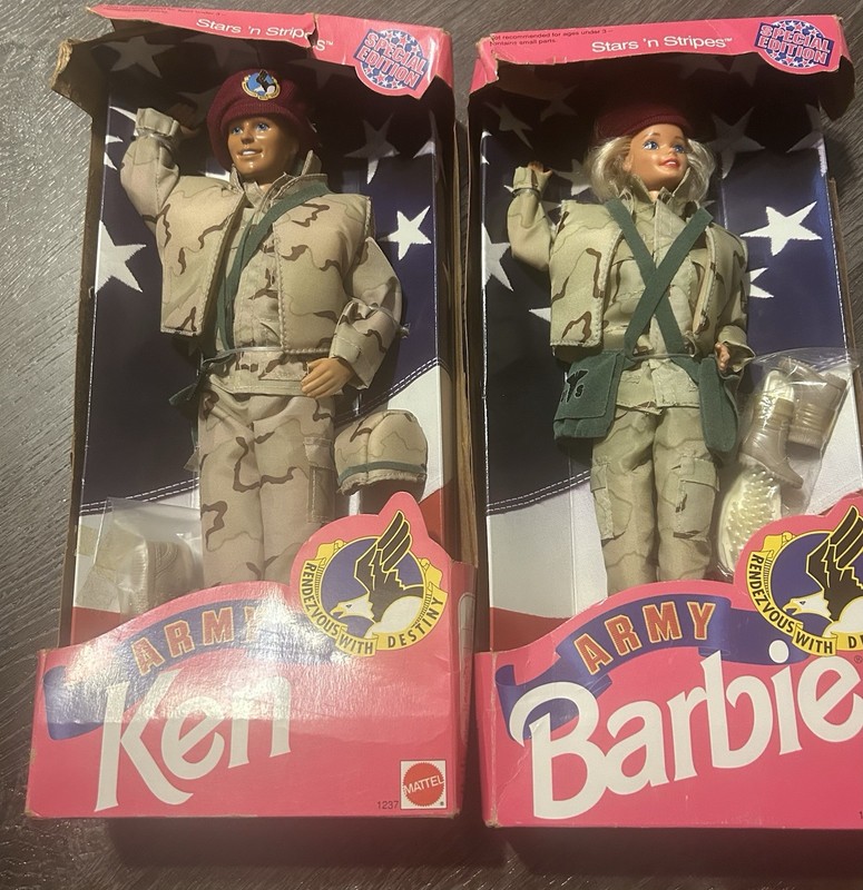 1992 Army Ken & Barbie In Original Boxes Mattel Inc 1992 Vintage Barbie & Ken.
