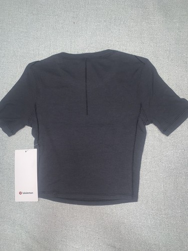 Lululemon Hold Tight Straight Hem Cropped T-Shirt 2 - Picture 3 of 7