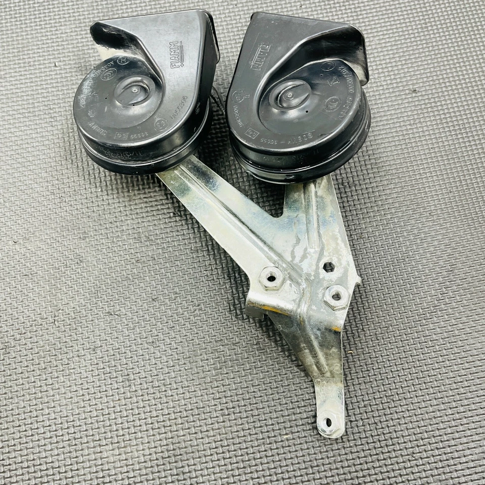 08-14 Cadillac CTS Juego de bocinas de tono bajo y alto par con soporte OEM E30055306 Foto 3 de 4